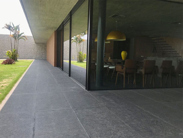 Quy trình chống thấm cho đá tự nhiên