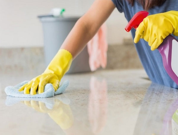 cách vệ sinh bàn ăn mặt đá hiệu quả