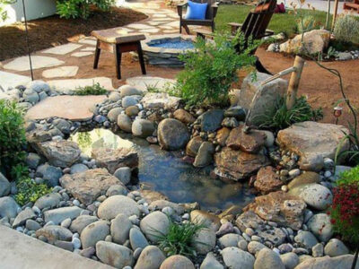 những điều cần biết khi dùng đá cuội trang trí sân vườn