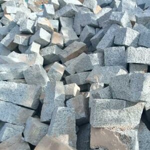 ứng dụng của đá chẻ tự nhiên trong xây dựng
