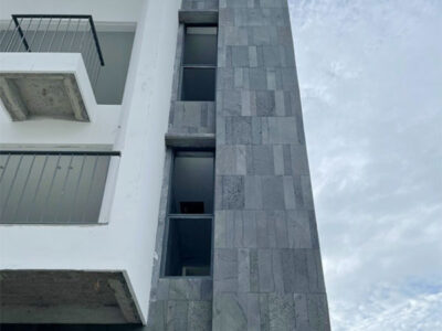 có nên dùng đá ong xám ốp mặt tiền không