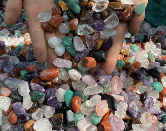 tìm hiểu đá thạch anh rải mộ